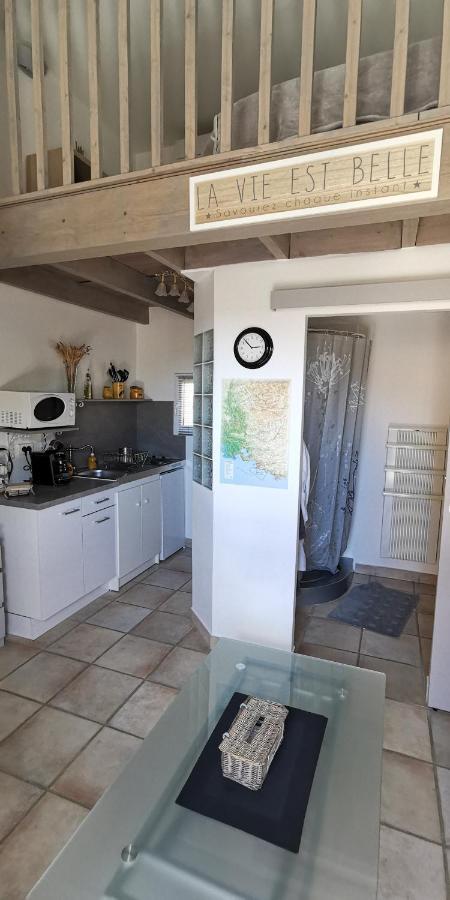 Maison D'Hotes La Garenne Puyloubier Bagian luar foto