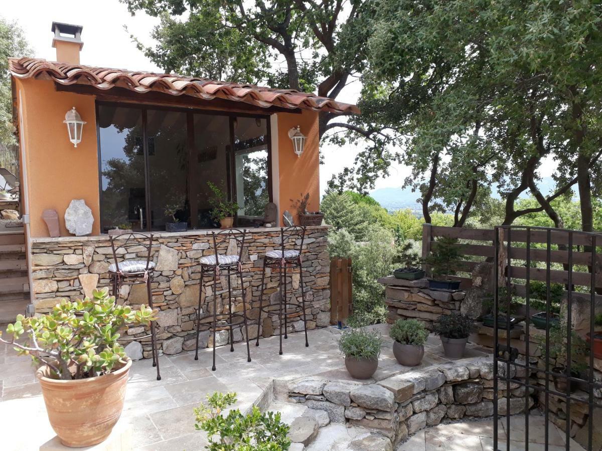 Maison D'Hotes La Garenne Puyloubier Bagian luar foto